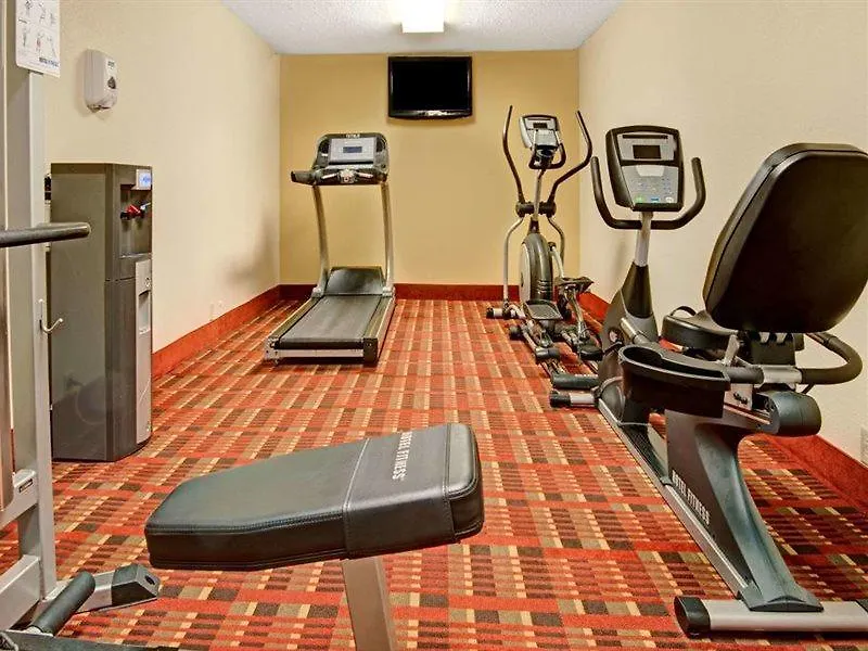 Baymont By Wyndham Nashville Airport 2*,