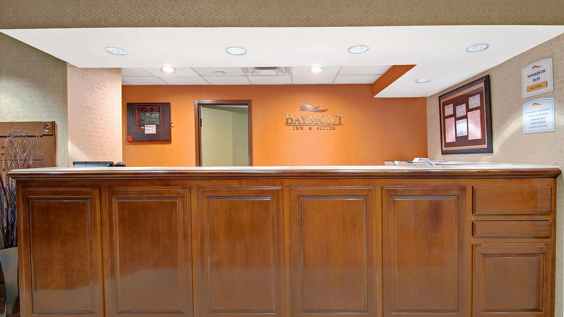 Baymont By Wyndham Nashville Airport 2*,