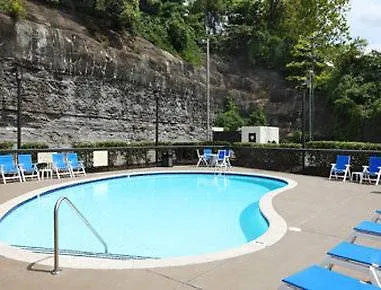 Baymont By Wyndham Nashville Airport 2*,