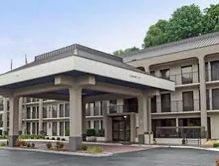 Baymont By Wyndham Nashville Airport