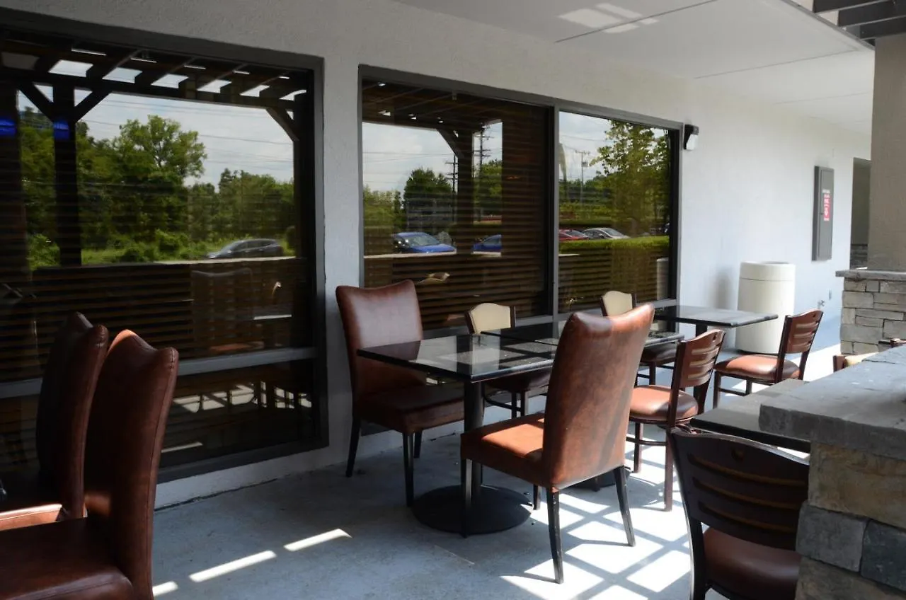Baymont By Wyndham Nashville Airport Hotel
